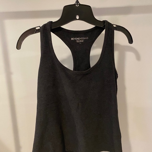 Beyond Yoga Tops - Beyond Yoga Racerback Tank Top – Black – Women’s L